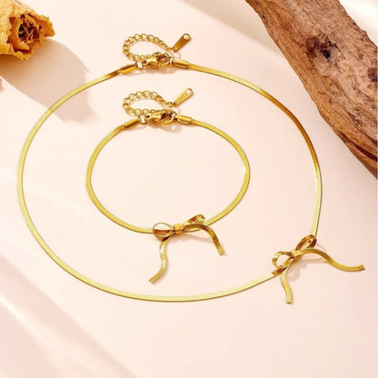 Halskette Snake Bow